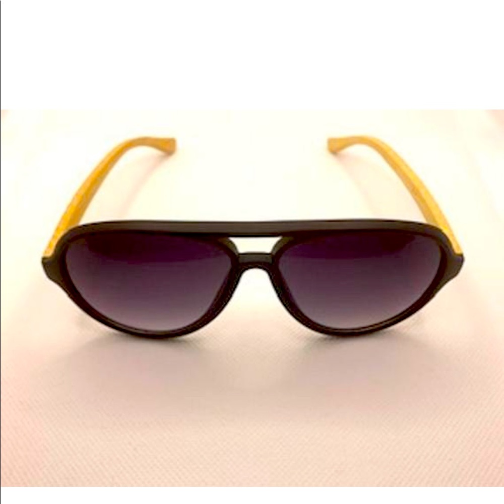 Ecofriendly Black Vintage Retro Bamboo Sunglasses